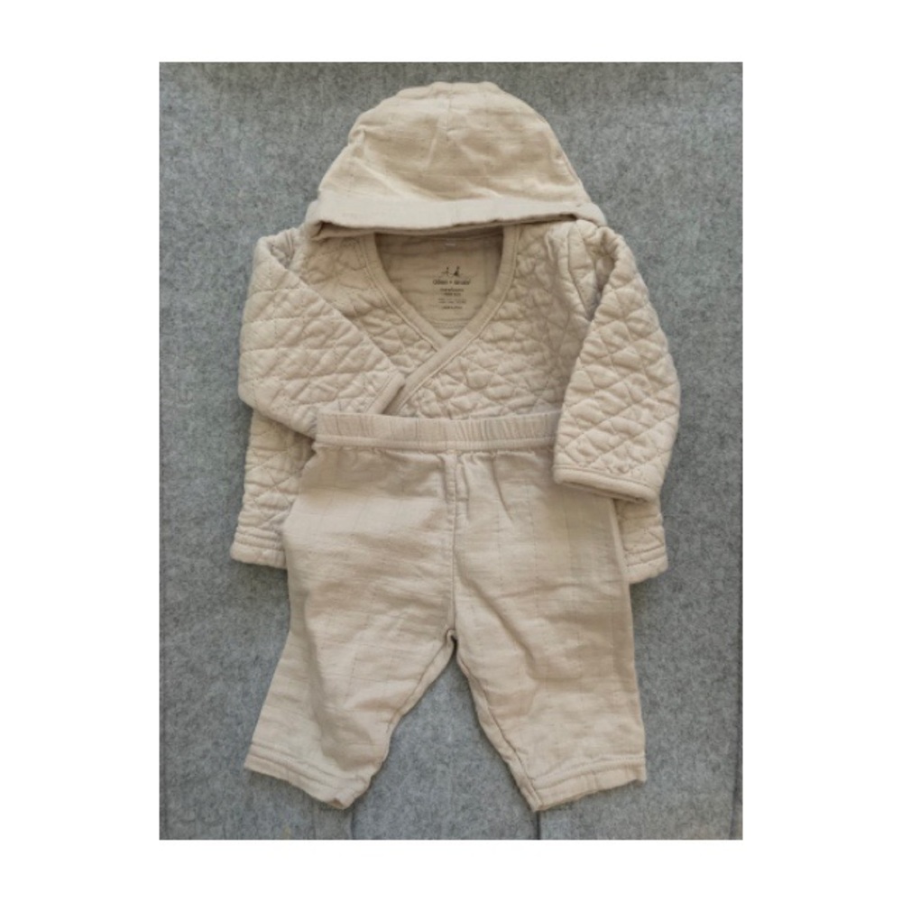 Aden & Anais, 0-3 mo. matching set, Unisex, “going home” outfit, tan